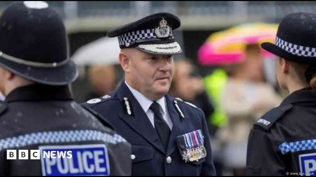 Former police chief given £57k 'golden goodbye'