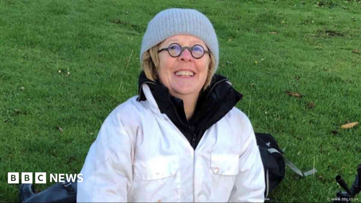 Artist painted a sunrise a day to cope with grief