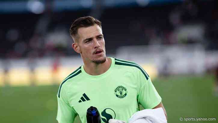 Vitek ready for Man Utd exit