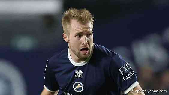 Sheff Wed sign Mitchell from Millwall
