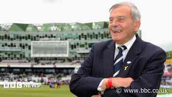 Dickie Bird memorabilia to be auctioned