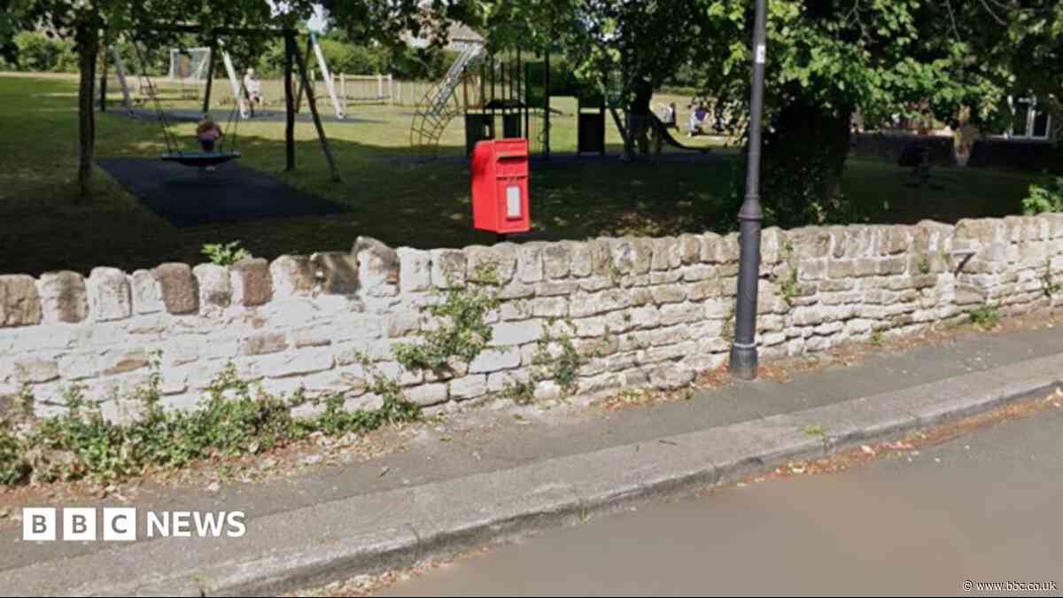 Royal Mail to replace village postbox after thefts