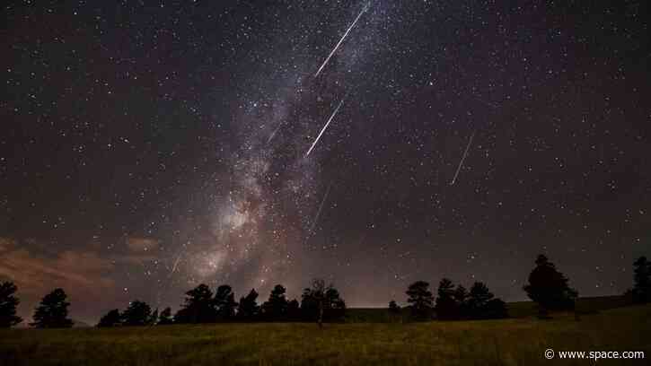 10 places in the US and Canada to see August's partial solar eclipse and Perseid meteor shower in 1 trip