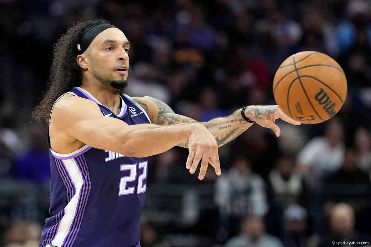 What can the Hawks expect from Devin Carter?