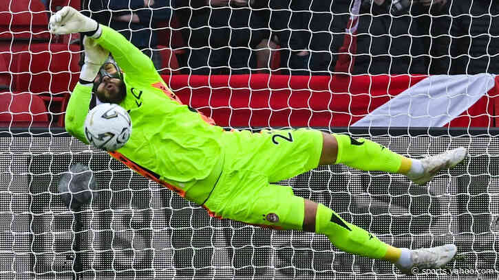 Robinson praises Muller's 'fantastic' triple save