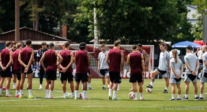 1. FC Nürnberg mit 28 Spielern ins Trainingslager gereist