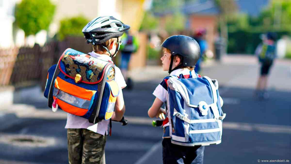 Schwer, teuer, zu groß? Was Hamburger Eltern beim Schulranzenkauf unterschätzen