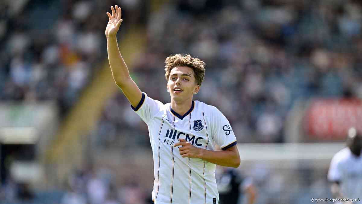 Harvey Foster on 'dream' Everton debut and what David Moyes did for youngsters