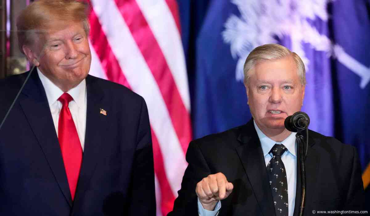 Trump calls for Iran to be added to Russia sanctions bill