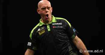 Van Gerwen komt zwakke start te boven en stoot door naar tweede ronde, Van Duijvenbode ook verder
