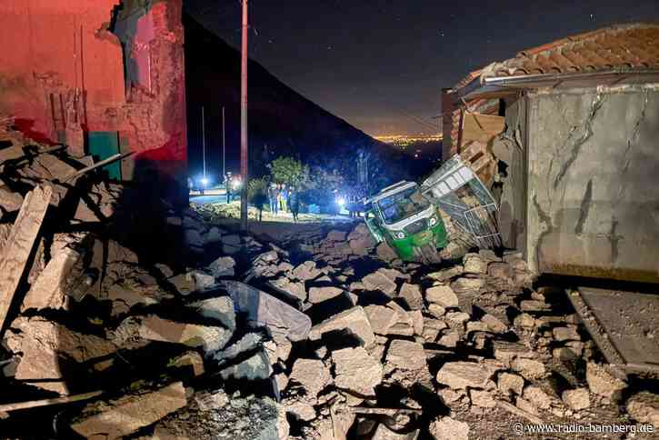 Mindestens fünf Tote nach Erdbeben in Peru