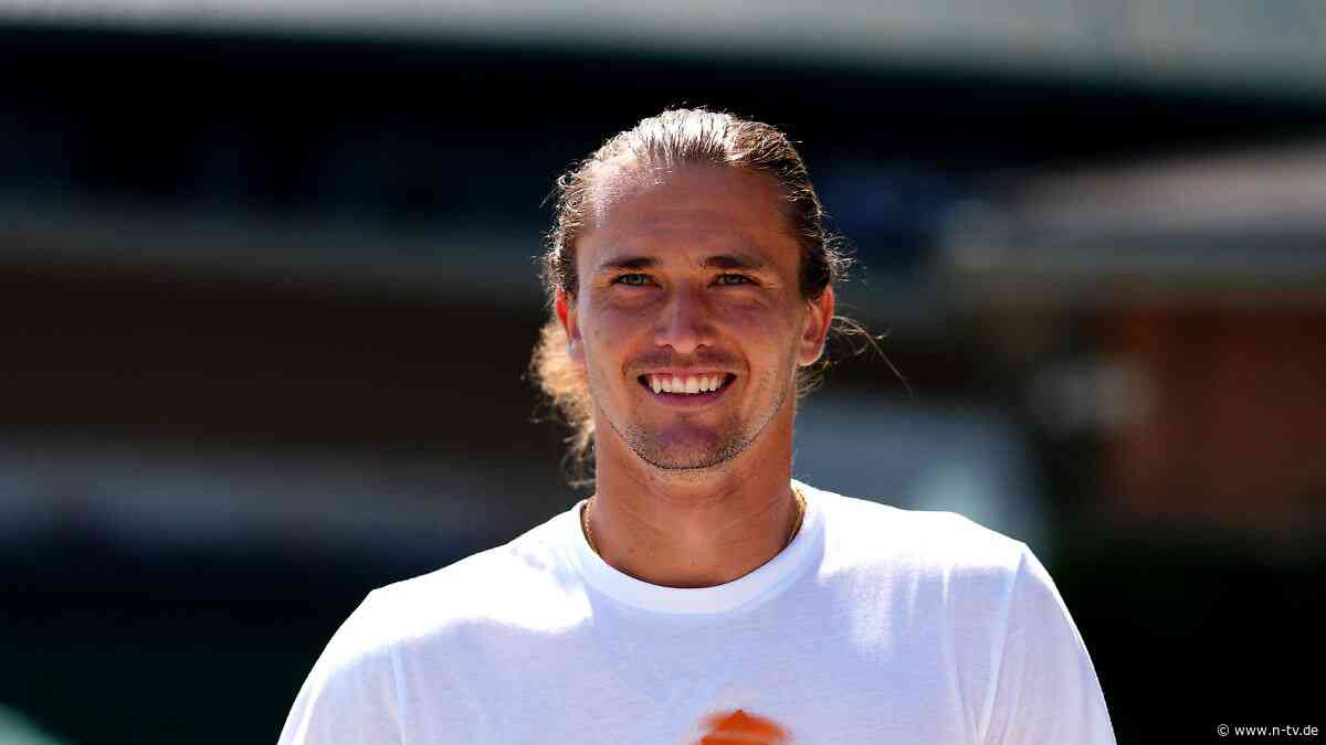 Mit Sophia Thomalla und Dackel: Alexander Zverev lässt die Seele baumeln