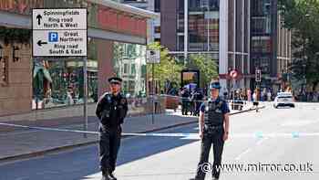 Man fighting for life after 'targeted' stabbing in Manchester city centre