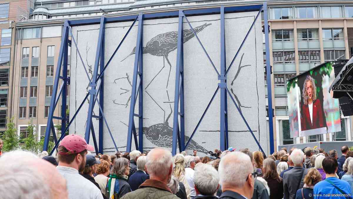 Vijftien jaar na bloedige aanslagen Breivik opent Noorwegen nationaal monument