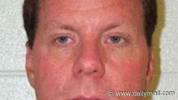 Fugitive doctor on run for 20 years found with how-to books on evading law enforcement