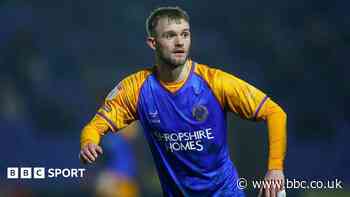 Exeter City sign former Shrews midfielder Perry