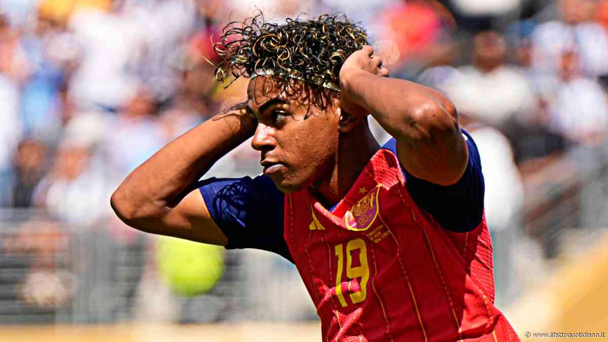 Mondiali, Spagna-Argentina: subito occasione per Yamal, poi ci prova Oyarzaba. Tensione per due interventi duri | La diretta