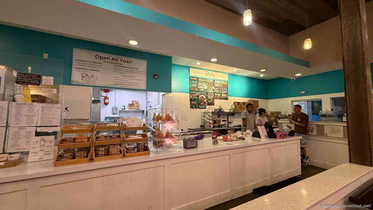 Frisbie's celebrates National Ice Cream Day with 24 straight hours of scoops
