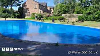 Paddling pool reopens after repair work