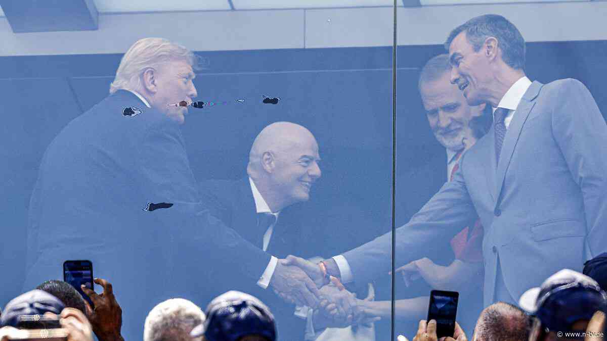 Trump trifft auf Erzrivale: WM-Showdown sorgt für überraschend freundlichen Händedruck
