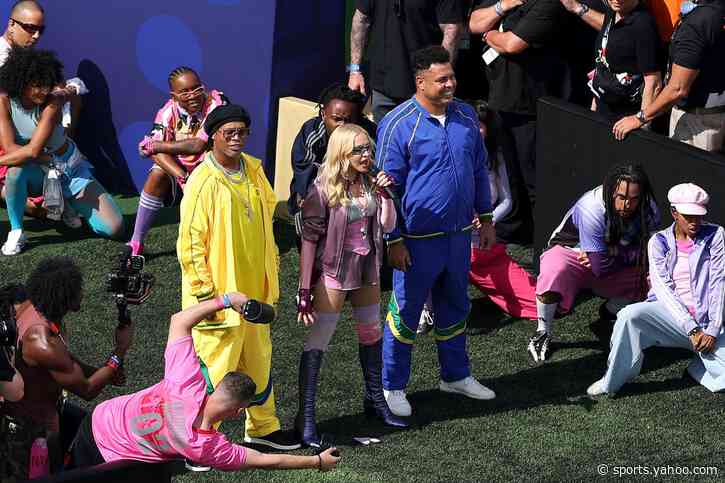 Ronaldo and Ronaldinho join Madonna in World Cup final half-time show performance