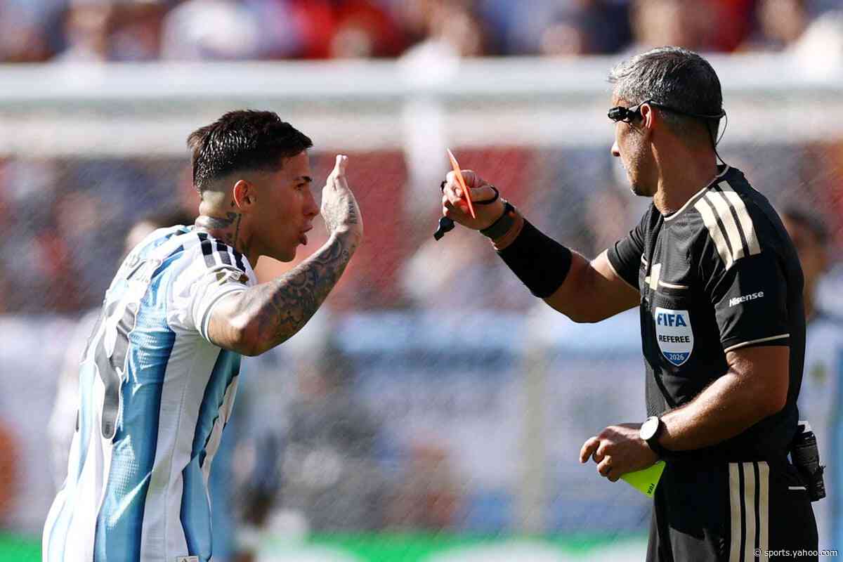 Why was Enzo Fernandez sent off in World Cup final?