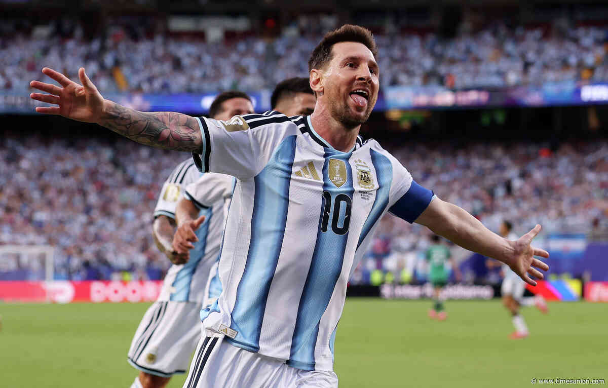 Did Kylian Mbappe or Lionel Messi win the Golden Boot? Explaining the World Cup's top individual prize