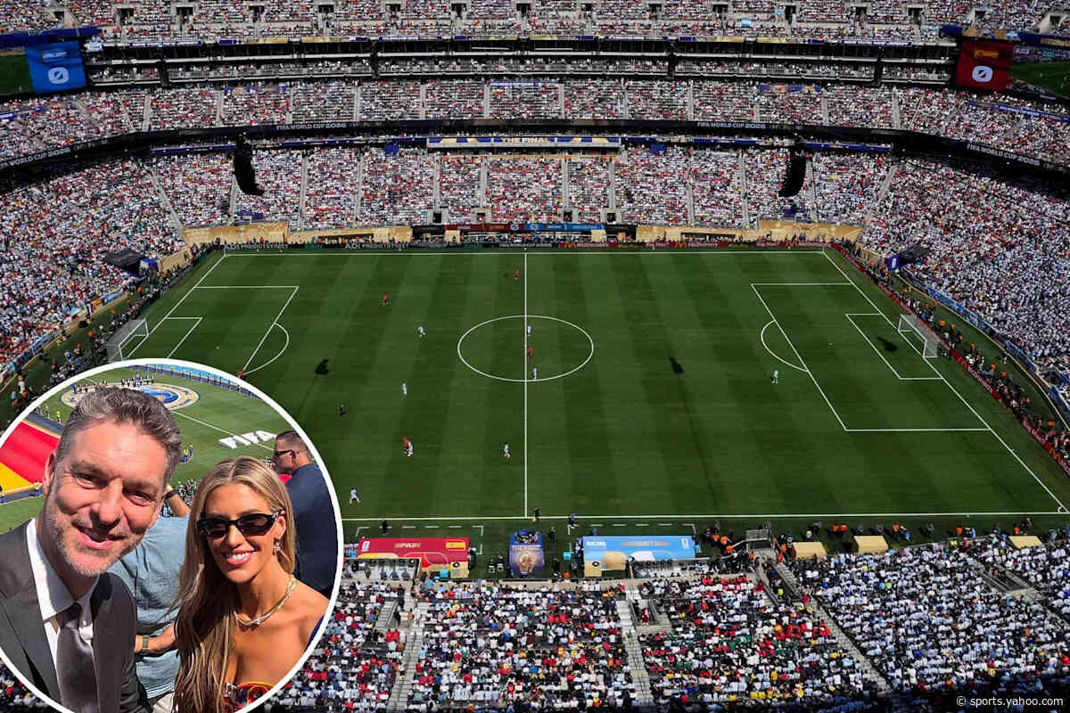 Ex-Lakers star Pau Gasol cheers on home country at World Cup final