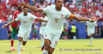 Uniek! Kylian Mbappé is voor tweede keer WK-topscorer en ook all-time topschutter