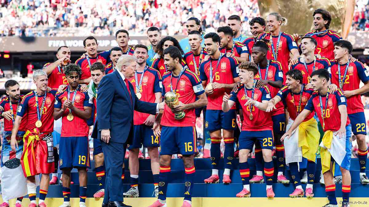 Jubel mit Spaniern: Trump wird ausgebuht und sorgt für nächsten WM-Eklat