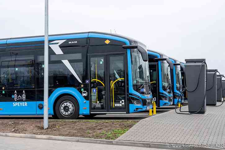 Bundesregierung kürzt bei E-Bussen und E-Lkw