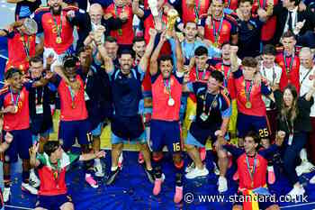 Spanish football fans flood London’s streets after World Cup triumph