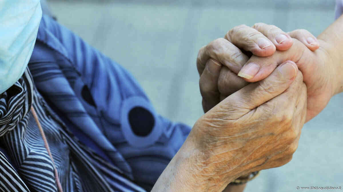 Spese per l’assistenza agli anziani, cosa si può detrarre dalla dichiarazione dei redditi e quali sono i requisiti