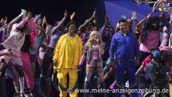 Shitstorm nach WM-Halbzeitshow: Fans wüten im Netz – „Was für ein Affentheater“