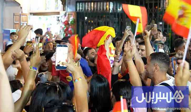 طنجة تحتفل بتتويج "لاروخا" العالمي