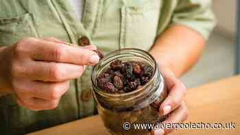 Raisins vs sultanas: The key differences between the dried fruits explained