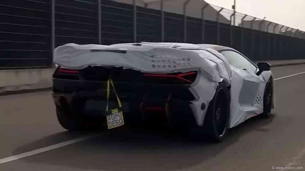 Lamborghini Revuelto SV Spied With License Plate Dangling From The Rear