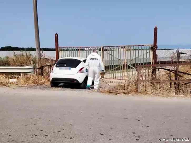 Un colpo di pistola e il rogo: il giallo del giornalista ucciso