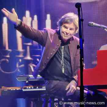 Journey star Jonathan Cain follows Mick Jagger in blasting Bruce Springsteen for bringing up politics