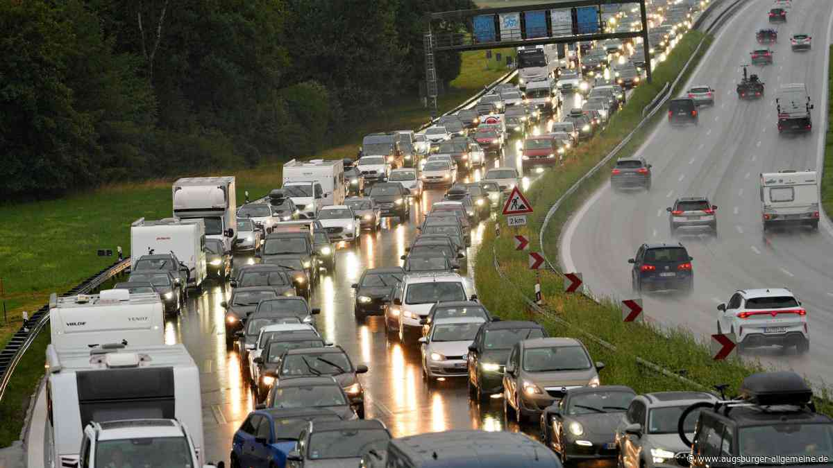 Auch der Bucher Rat will ein Ausfahrtsverbot bei Stau auf der Autobahn
