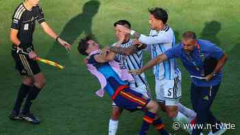 Emotionen, Provokationen, Fouls : Immer wieder Ärger: Argentiniens fiese Fußball-Künste haben Tradition 