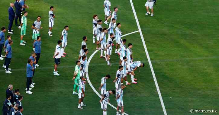 Spain star gives perfect response to Argentina players refusing to watch World Cup trophy lift