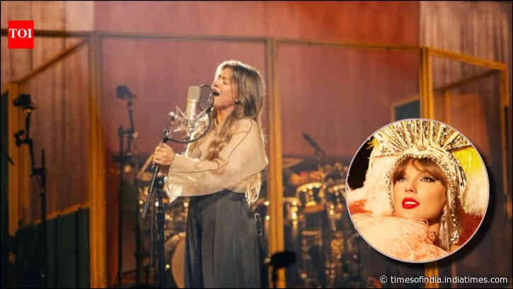 Kelly Clarkson jokes about her and Taylor Swift's net worth differences
