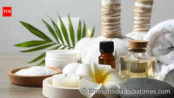 6 Smart ways to use essential oils in your bathroom for a fresher, spa-like feel