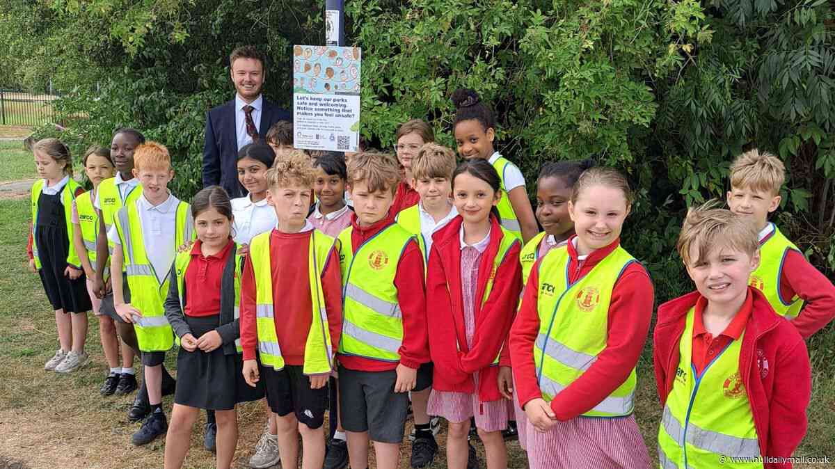 Children help create signs to boost park safety in Hull