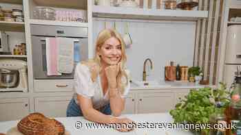 Holly Willoughby returns with first look at star-studded new career move after ITV exit