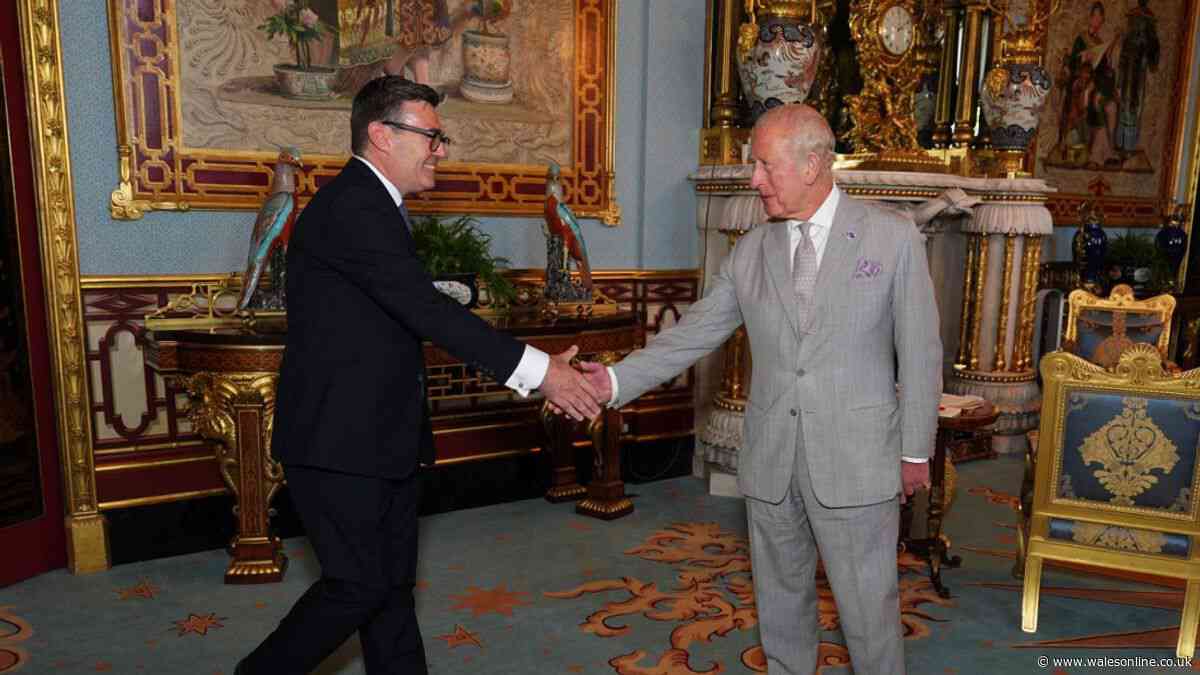 Andy Burnham officially becomes UK Prime Minister after meeting with King Charles