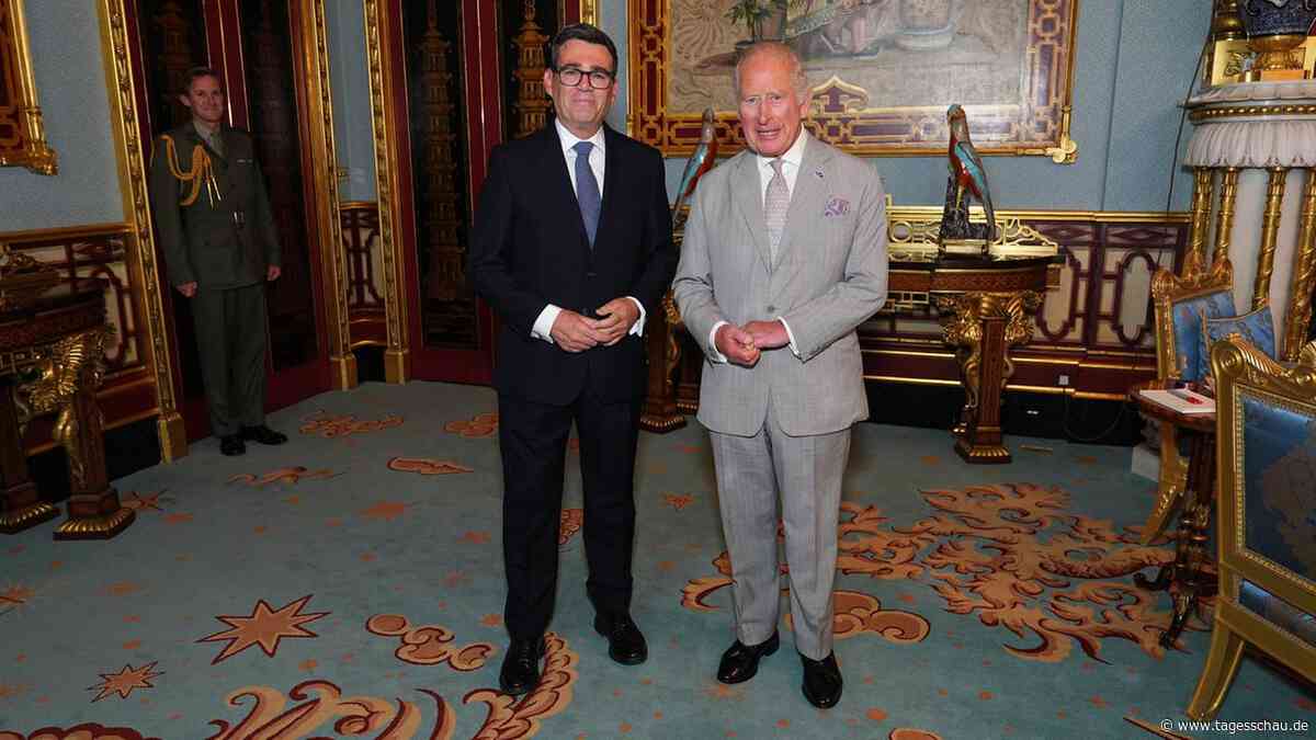 Andy Burnham ist neuer Premierminister in Großbritannien
