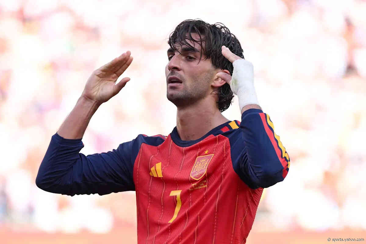 Barcelona set for key meeting with Ferran Torres next week amid contract uncertainty and PSG interest