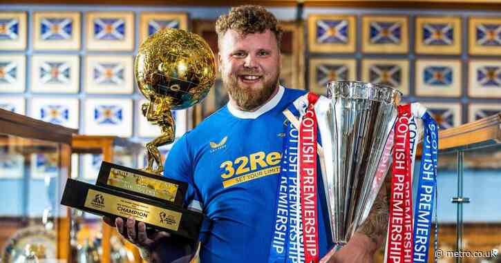 ‘World’s strongest man’ who can pick up 286kg Atlas stone replaces Giant on Gladiators